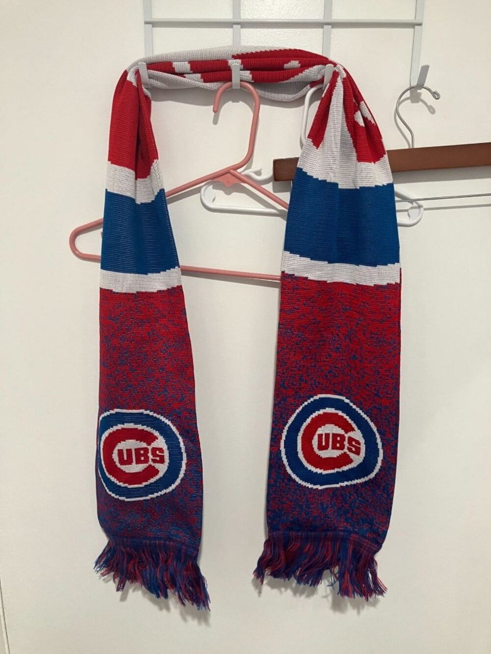 FOCO Chicago Cubs Men's Big Logo Knit Scarf, Red/White/Blue, One Size